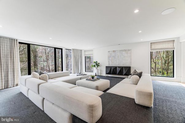 Fireplace, Interior, Living room, Recessed Lighting