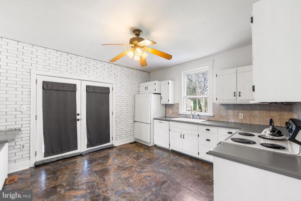 Interior, Kitchen, Stone Walls