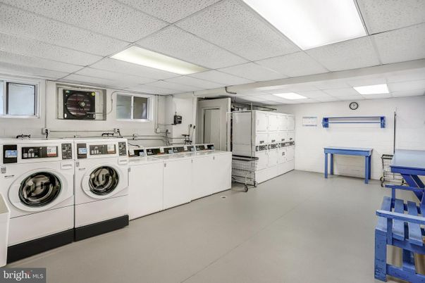 Interior, Recessed Lighting, Washer