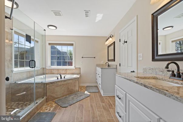 Bathroom, Dual Sink Vanities, Glass Shower, Interior