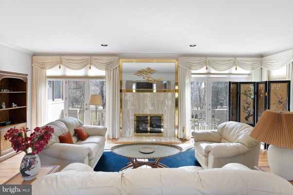 Fireplace, Interior, Living room, Recessed Lighting