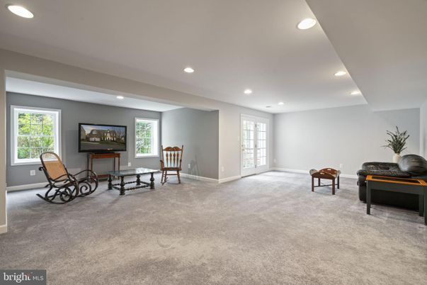 Dining room, Interior, Recessed Lighting