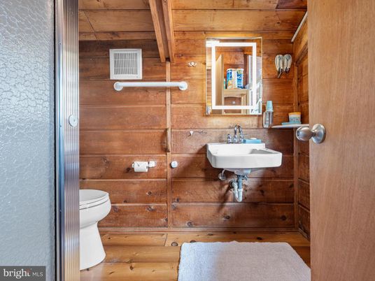 Bathroom, Interior, Wooden Beams, Wooden Ceilings, Wood Texture Flooring, Wooden Walls