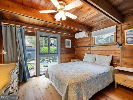 Bedroom, Interior, Wooden Beams, Wooden Ceilings, Wood Texture Flooring, Wooden Walls