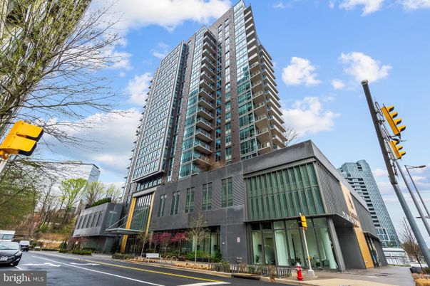 Exterior, Facade, Condo Building