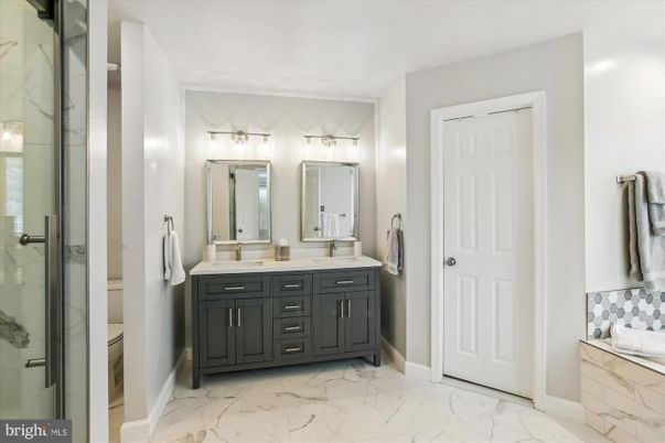 Bathroom, Dual Sink Vanities, Glass Shower, Interior, Marble