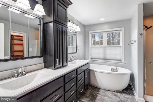 Bathroom, Dual Sink Vanities, Free Standing Baths, Interior, Recessed Lighting