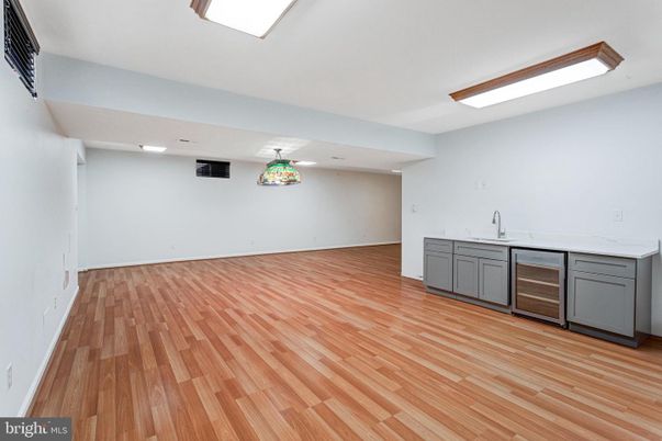 Empty room, Interior, Kitchen, Recessed Lighting, Wood Texture Flooring