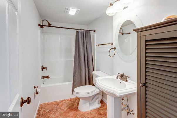 Bathroom, Interior