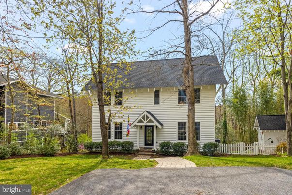 Backyard, Exterior, Facade, Georgian