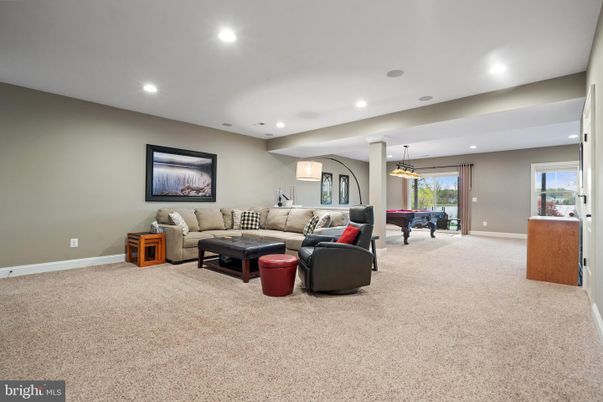 Billiard Table, Game Room, Interior, Living room, Pendant Lights, Recessed Lighting