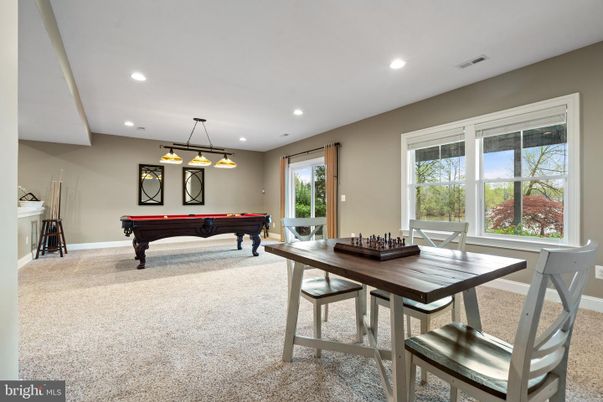 Billiard Table, Dining room, Game Room, Interior, Pendant Lights, Recessed Lighting