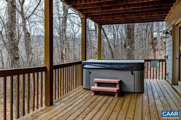 Exterior, Hot Tub