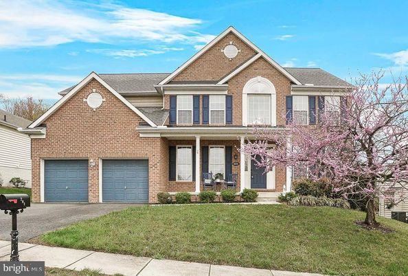 Attached, Exterior, Facade, Brick Facade, Brick Traditional