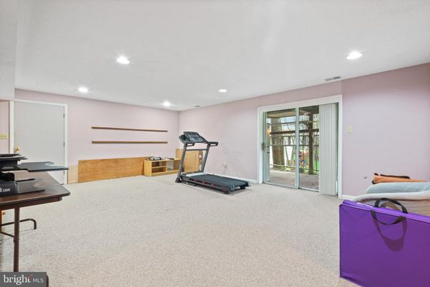 Fitness Equipment, Interior, Recessed Lighting