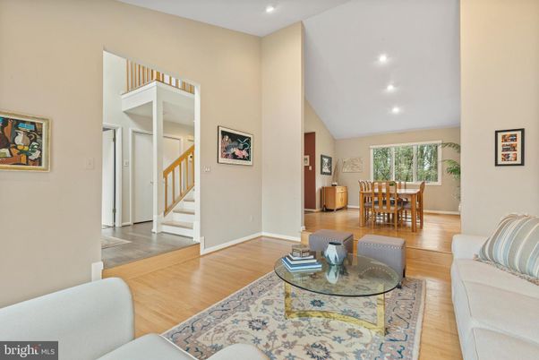 Dining room, Interior, Living room, Recessed Lighting, Wood Texture Flooring