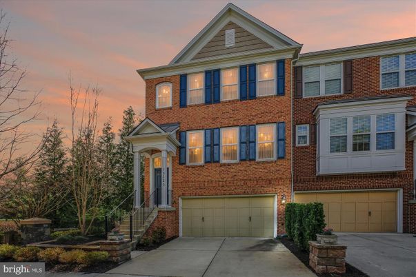 Attached, Exterior, Facade, Brick Facade, Rowhouse