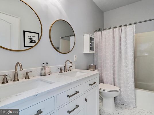 Bathroom, Dual Sink Vanities, Interior, Marble