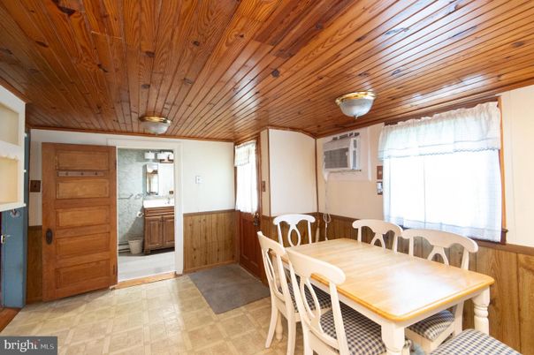Dining room, Interior, Wooden Ceilings