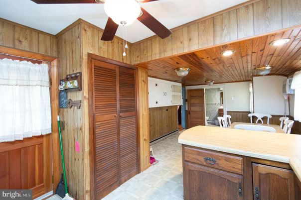 Interior, Recessed Lighting, Wooden Ceilings, Wooden Walls