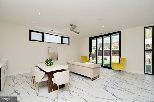 Dining room, Interior, Living room, Marble, Recessed Lighting