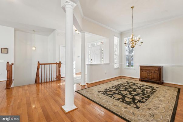 Chandelier, Empty room, Interior, Pendant Lights, Wood Texture Flooring