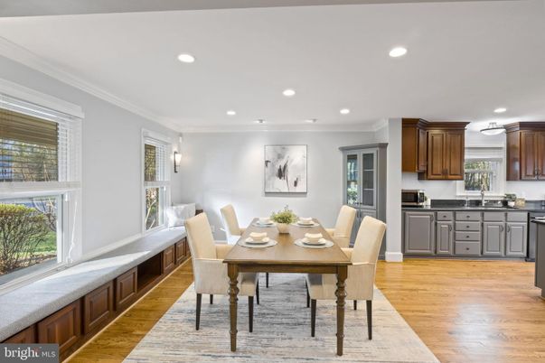 Dining room, Interior, Kitchen, Recessed Lighting, Wood Texture Flooring
