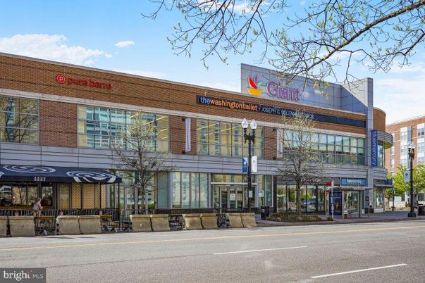 Exterior, Facade, Condo Building