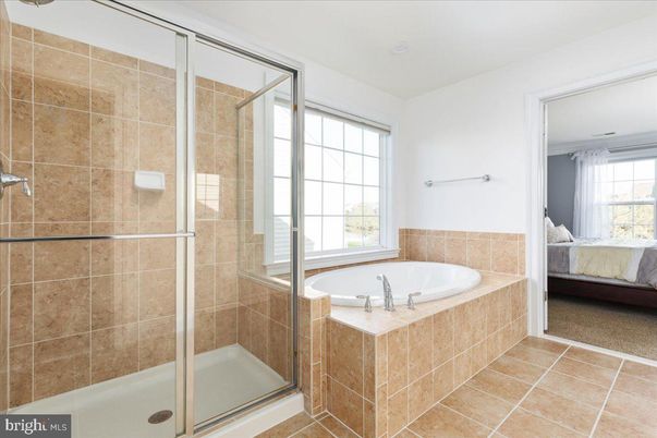Bathroom, Bedroom, Glass Shower, Interior