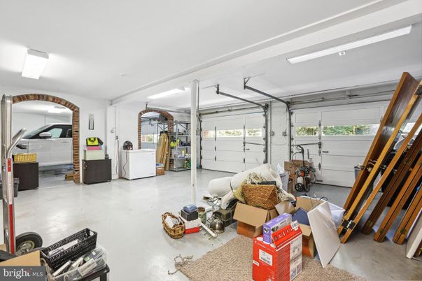 Garage, Interior, Washer
