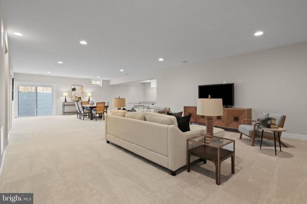 Dining room, Interior, Living room, Recessed Lighting
