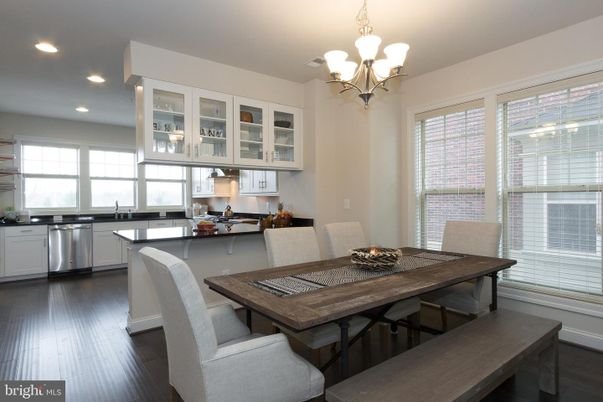 Chandelier, Dining room, Interior, Kitchen, Recessed Lighting, Wood Texture Flooring