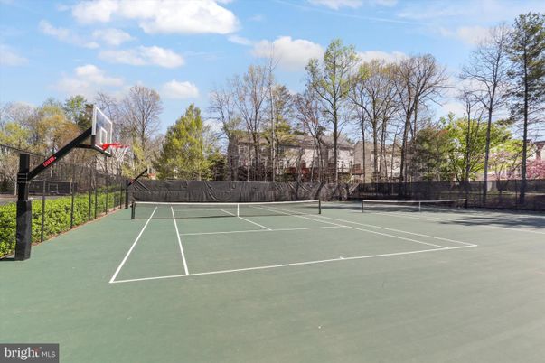 Exterior, Tennis Courts