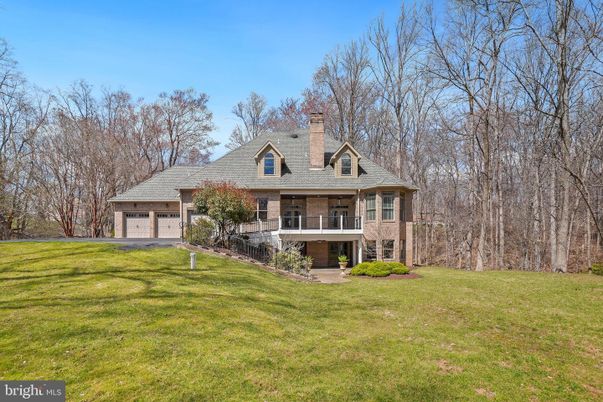 Attached, Backyard, Exterior, Facade, Brick Facade, Georgian