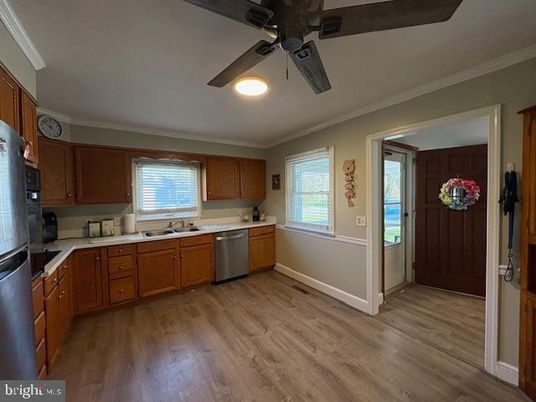 Interior, Kitchen, Recessed Lighting, Stainless Steel Appliances, Wood Texture Flooring