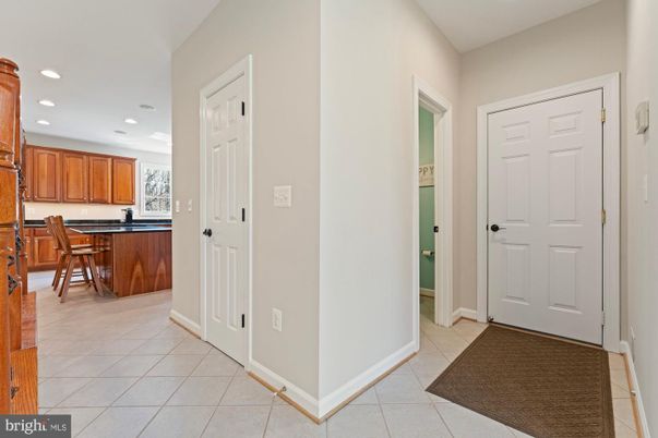 Dining room, Interior, Kitchen, Recessed Lighting