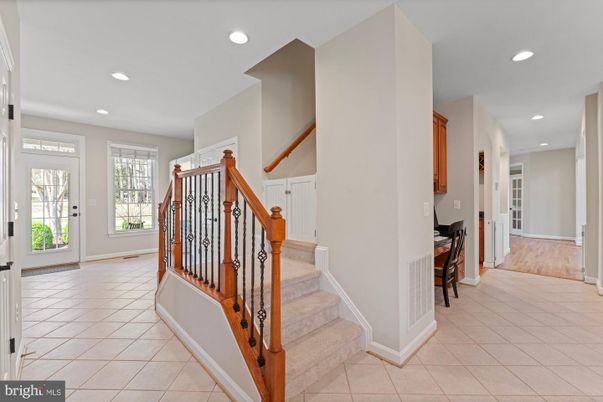 Interior, Recessed Lighting