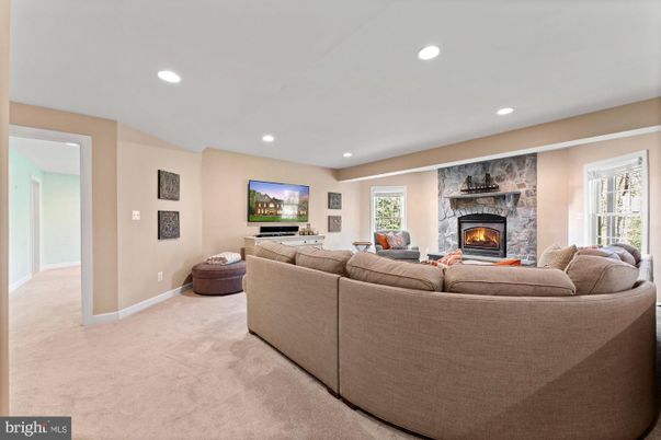 Fireplace, Interior, Living room, Recessed Lighting