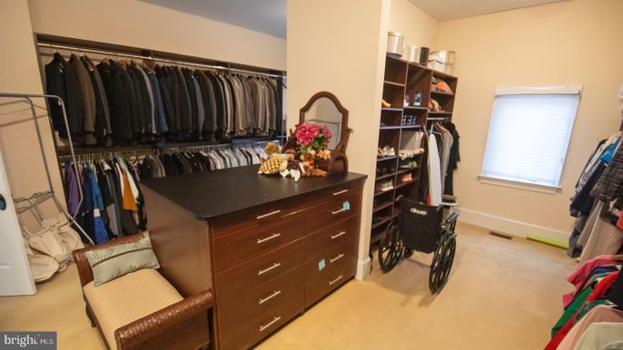 Interior, Walk-in Closets