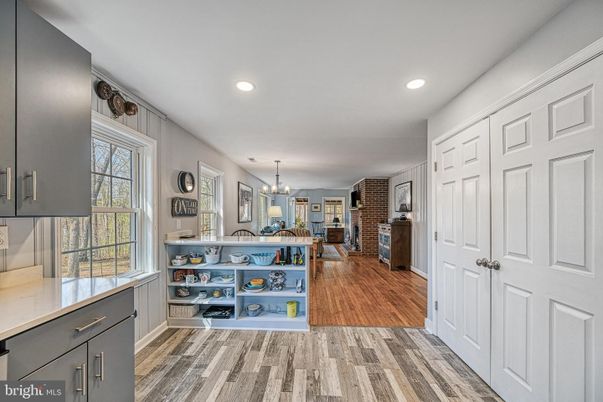Chandelier, Interior, Kitchen, Pendant Lights, Recessed Lighting, Wood Texture Flooring