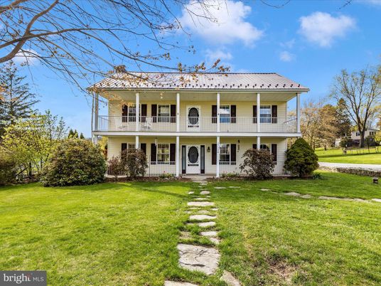 Backyard, Exterior, Facade, Georgian