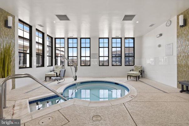Interior, Pool, Recessed Lighting