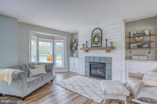 Fireplace, Interior, Living room, Wood Texture Flooring