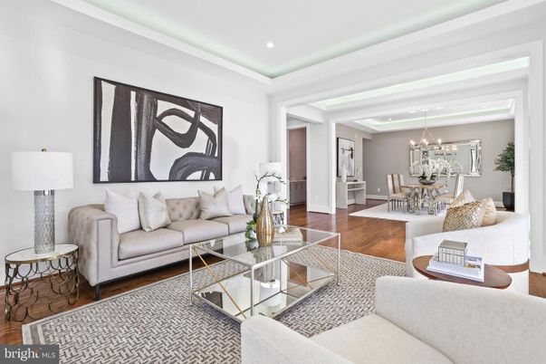 Chandelier, Dining room, Interior, Living room, Recessed Lighting, Wood Texture Flooring