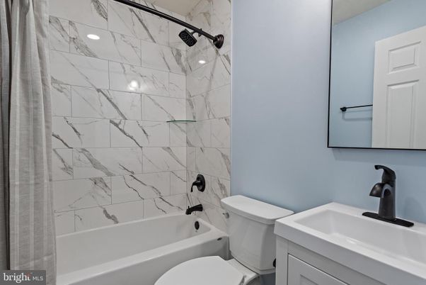 Bathroom, Interior, Marble Walls