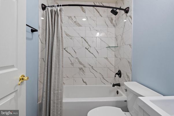 Bathroom, Interior, Marble Walls