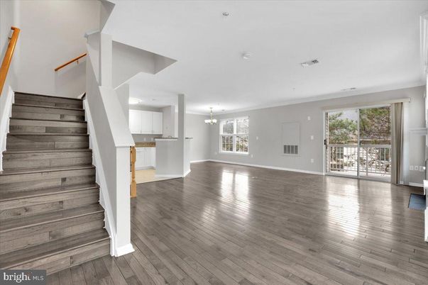 Chandelier, Empty room, Interior, Recessed Lighting, Wood Texture Flooring