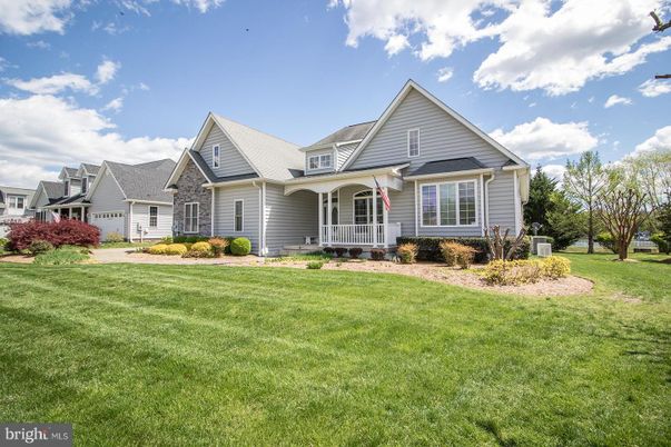 Backyard, Exterior, Facade, Farmhouse