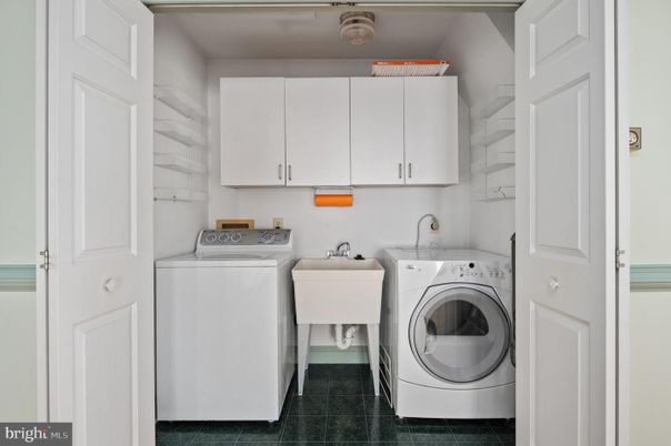 Interior, Utility Closets, Washer