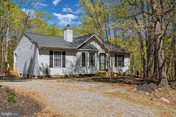 Exterior, Facade, Cape Cod